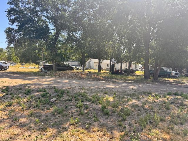 6600 cherry Ln, Rio Linda, CA 95673