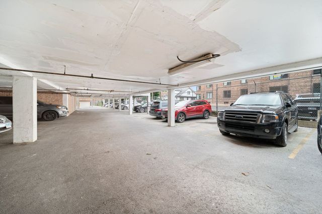 7854 S South Shore Drive 502, Chicago, IL 60649