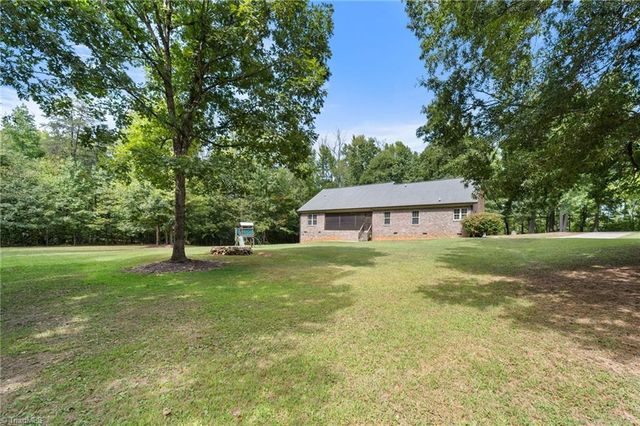 8615 Self Road, Stokesdale, NC 27357