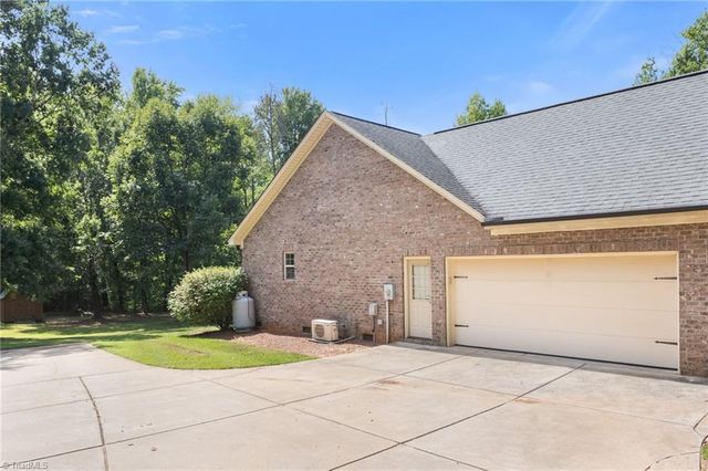 8615 Self Road, Stokesdale, NC 27357