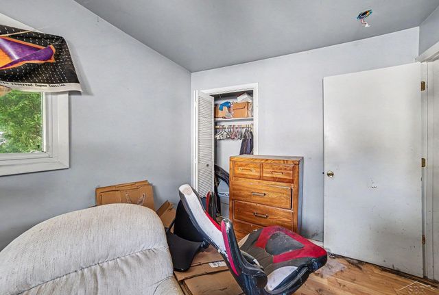 1200 love Street, Midland, MI 48642