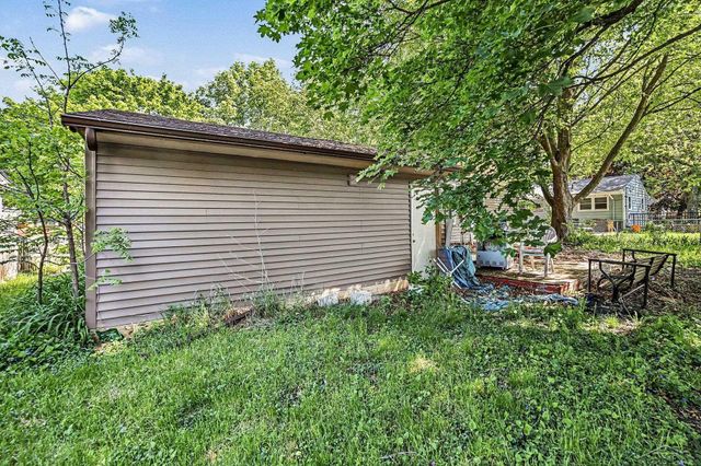 1200 love Street, Midland, MI 48642