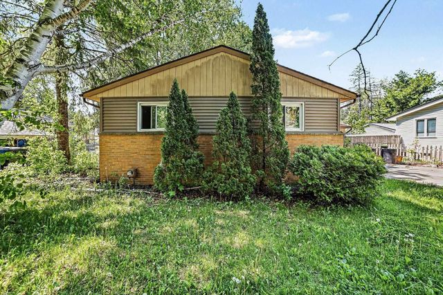 1200 love Street, Midland, MI 48642
