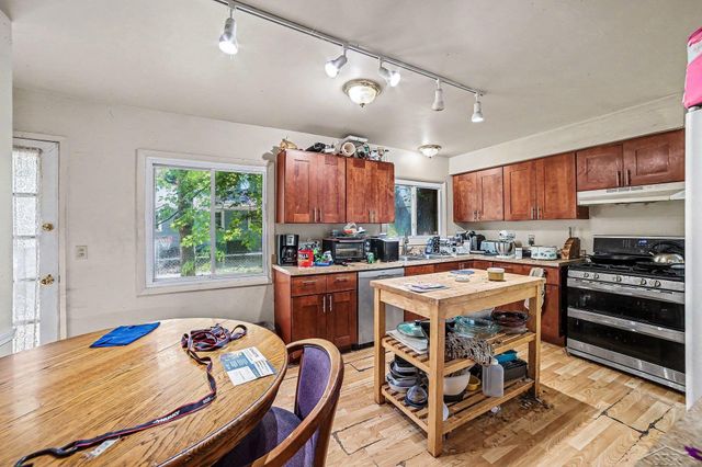 1200 love Street, Midland, MI 48642