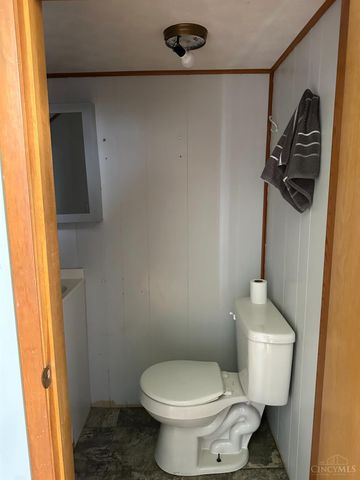 206 Broadway Street S, Lynchburg, OH 45142