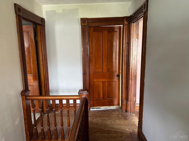 206 Broadway Street S, Lynchburg, OH 45142