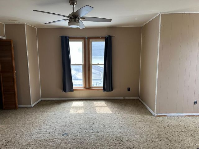 206 Broadway Street S, Lynchburg, OH 45142