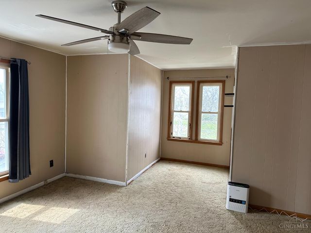 206 Broadway Street S, Lynchburg, OH 45142