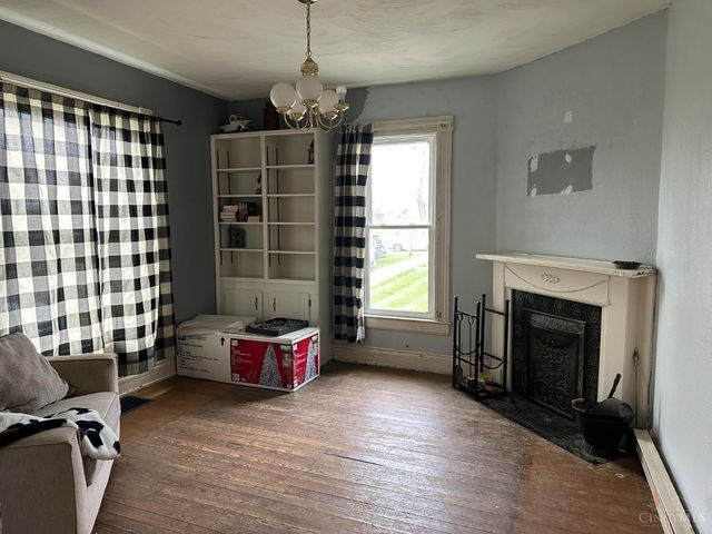 206 Broadway Street S, Lynchburg, OH 45142