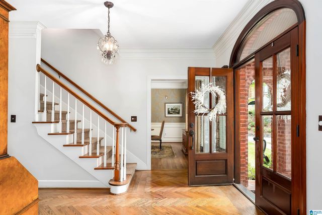 2116 COUNTRY RIDGE LANE, Vestavia Hills, AL 35243