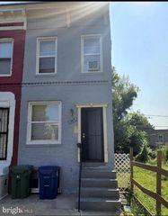 245 N BRUCE ST, Baltimore, MD 21223