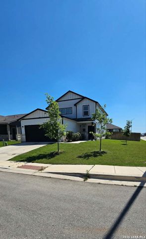 2517 WINDLE LN, Seguin, TX 78155
