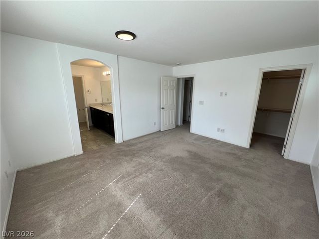 5693 Point Loma Court, Las Vegas, NV 89122