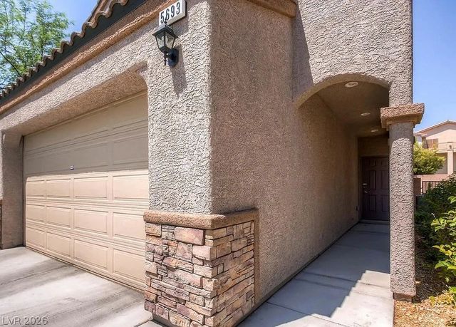 5693 Point Loma Court, Las Vegas, NV 89122
