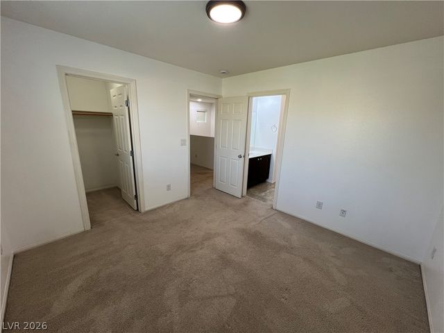 5693 Point Loma Court, Las Vegas, NV 89122