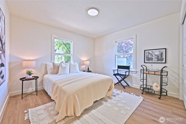 421 Wells Avenue N, Renton, WA 98057