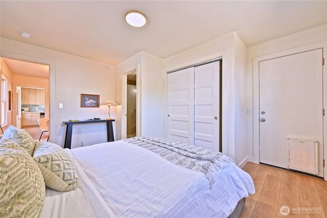 421 Wells Avenue N, Renton, WA 98057