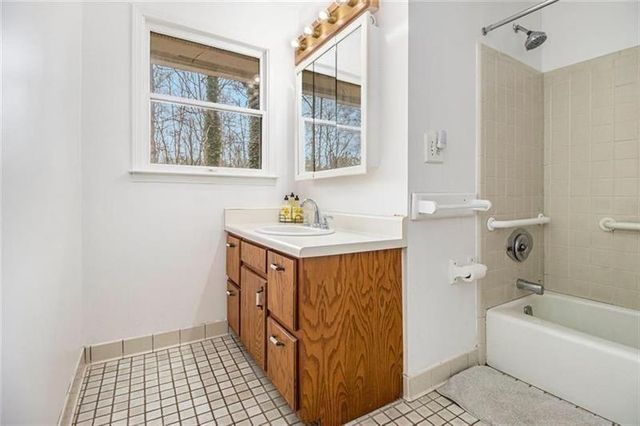 490 Dorsey Road, Hampton, GA 30228