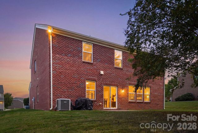 3309 Wicklow Lane, Gastonia, NC 28056