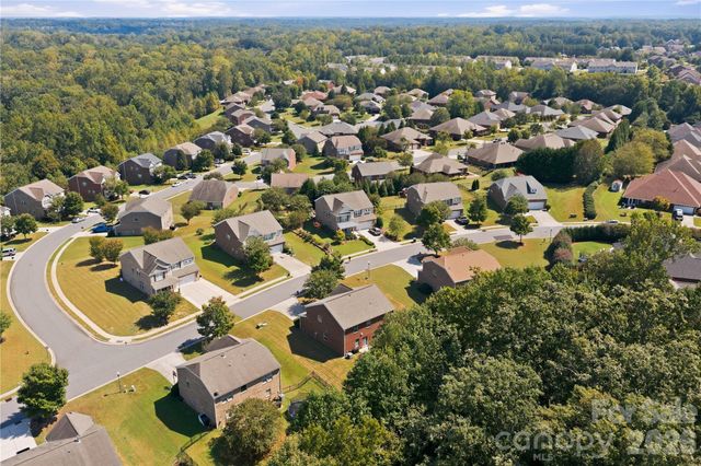 3309 Wicklow Lane, Gastonia, NC 28056