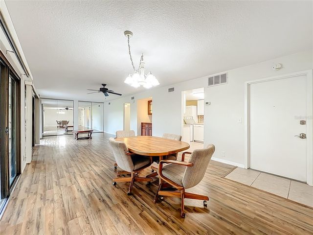 40 SHEOAH BOULEVARD 27, Winter Springs, FL 32708