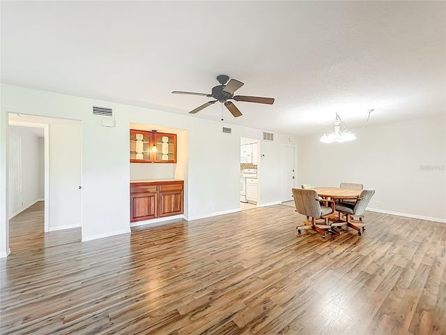 40 SHEOAH BOULEVARD 27, Winter Springs, FL 32708