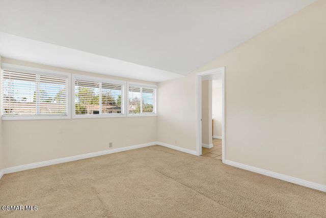 1016 Saxon Place, Thousand Oaks, CA 91360