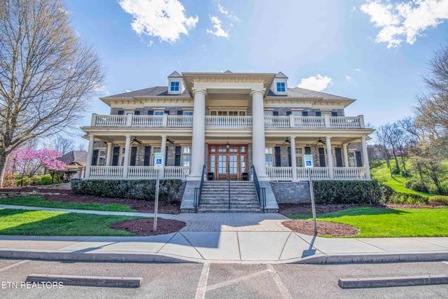 638 Barnsley Rd, Knoxville, TN 37934