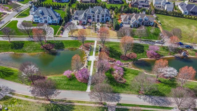 638 Barnsley Rd, Knoxville, TN 37934