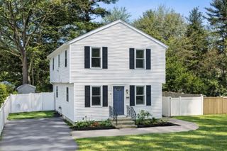 15 Primrose Rd, Billerica, MA 01821