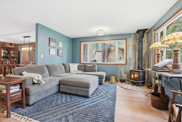 14987 Buggy Whip, Sisters, OR 97759