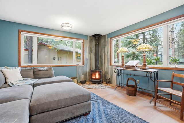 14987 Buggy Whip, Sisters, OR 97759