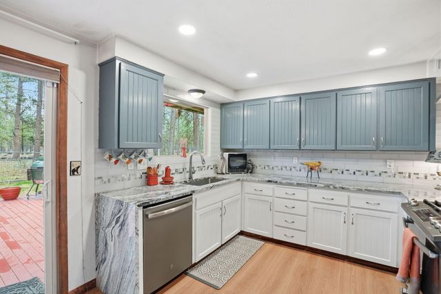 14987 Buggy Whip, Sisters, OR 97759