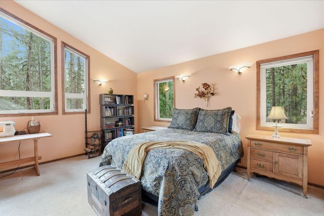 14987 Buggy Whip, Sisters, OR 97759