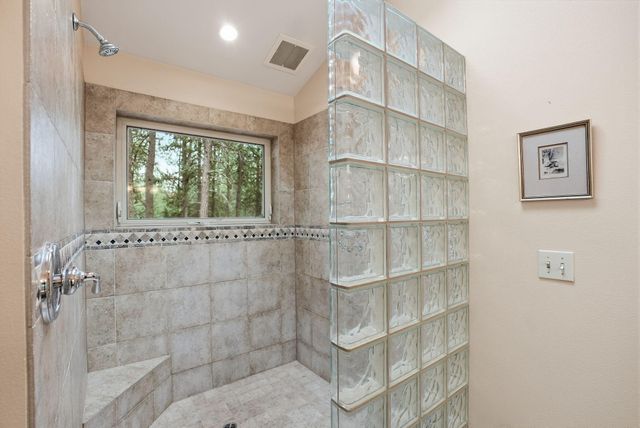 14987 Buggy Whip, Sisters, OR 97759