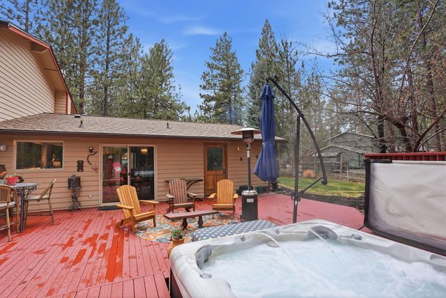 14987 Buggy Whip, Sisters, OR 97759