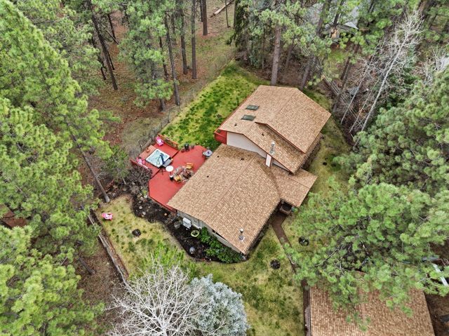 14987 Buggy Whip, Sisters, OR 97759