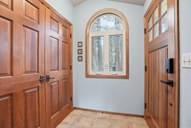 14987 Buggy Whip, Sisters, OR 97759