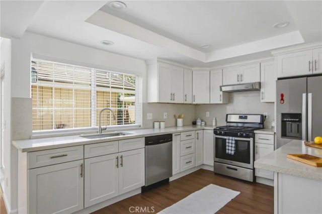 4981 Paseo Segovia, Irvine, CA 92603