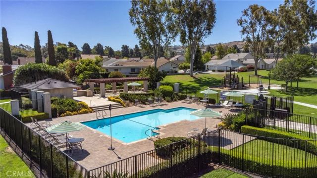 4981 Paseo Segovia, Irvine, CA 92603