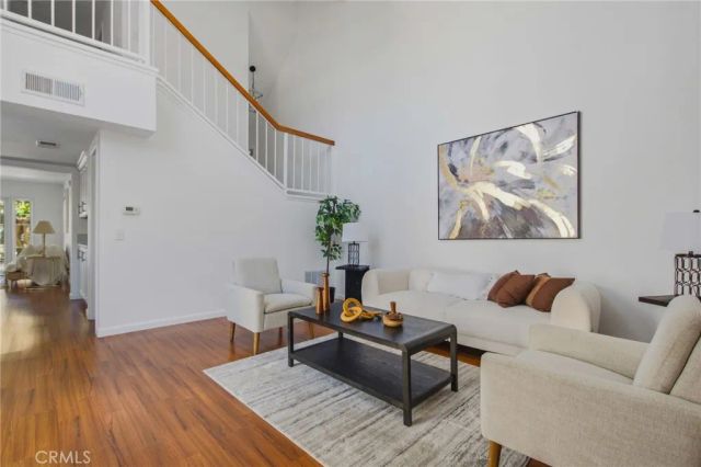 4981 Paseo Segovia, Irvine, CA 92603