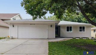 5312 London Road, Lincoln, NE 68516