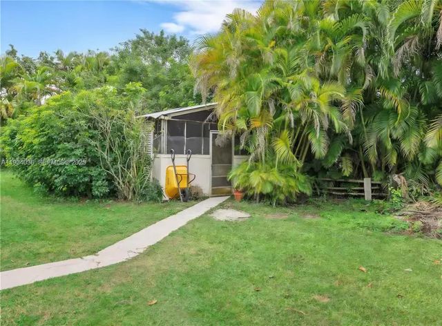 19810 SW 200th Street, Miami, FL 33187