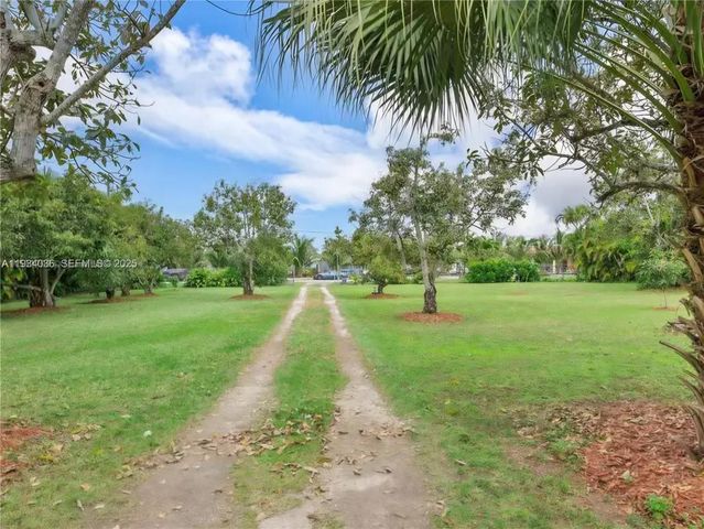 19810 SW 200th Street, Miami, FL 33187