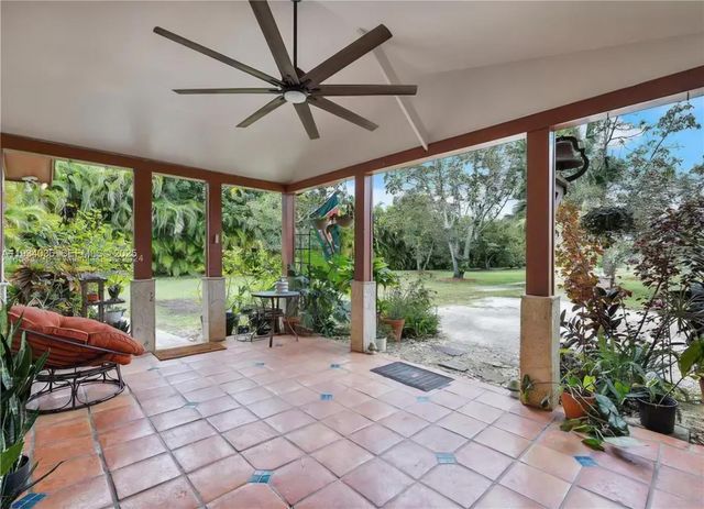 19810 SW 200th Street, Miami, FL 33187