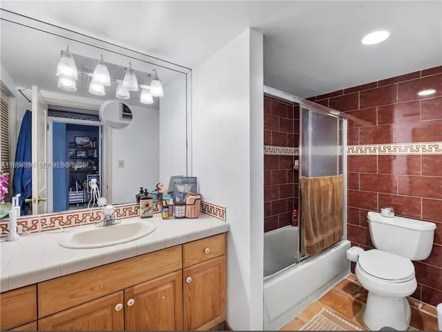 19810 SW 200th Street, Miami, FL 33187