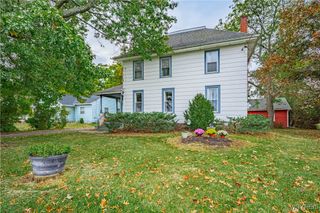 6358 Ridge Road, Lockport Town, NY 14094