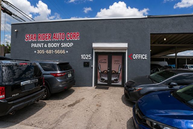 1025 E 45th Street, Hialeah, FL 33013