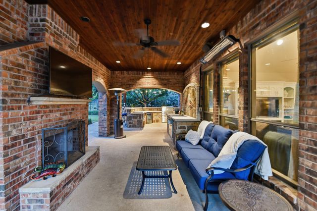 1105 Chianti Lane, Keller, TX 76262
