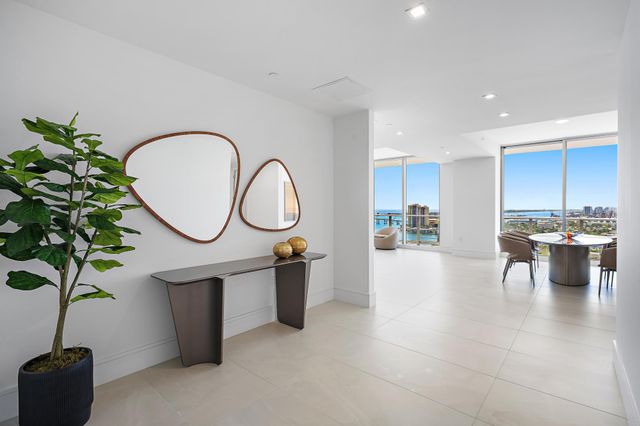 220 Lake Shore Drive 2212, Lake Park, FL 33403